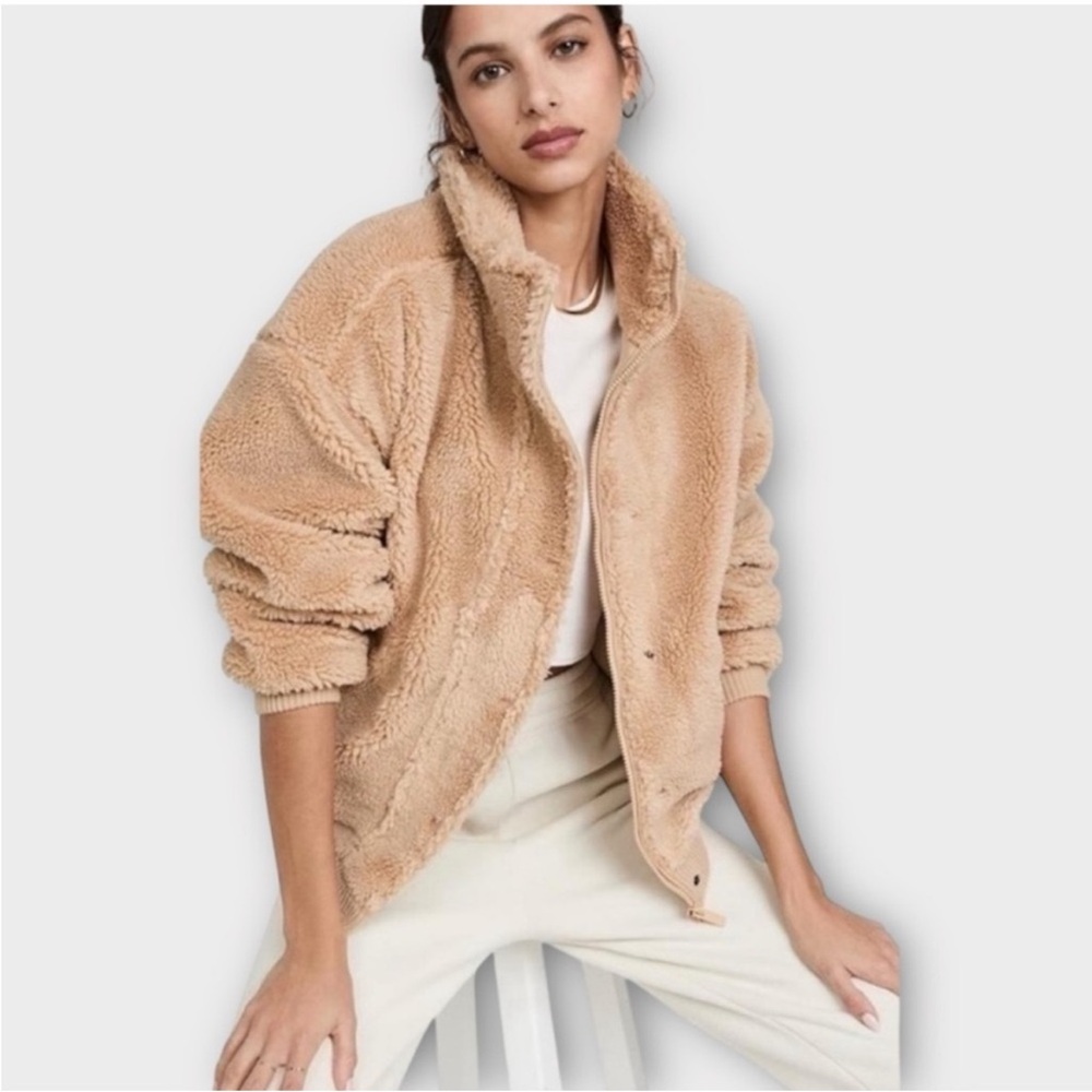 ALO Yoga Tan Fleece Jacket